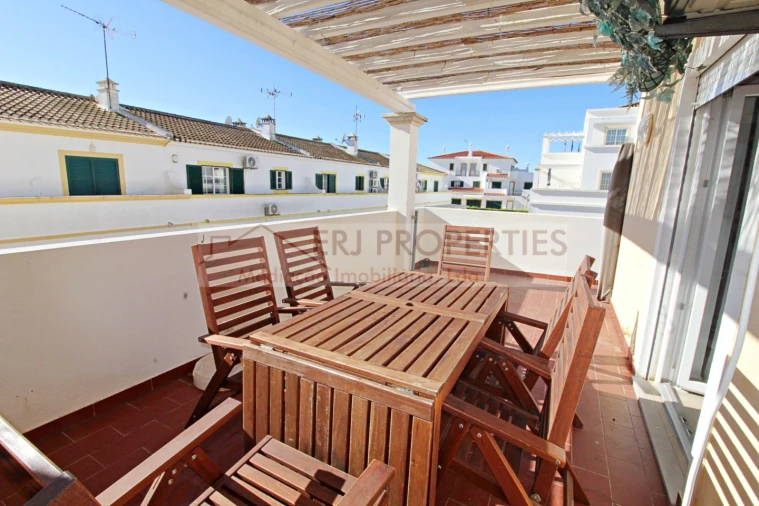 Apartamento T2 para Arrendamento férias em Altura Foto 7