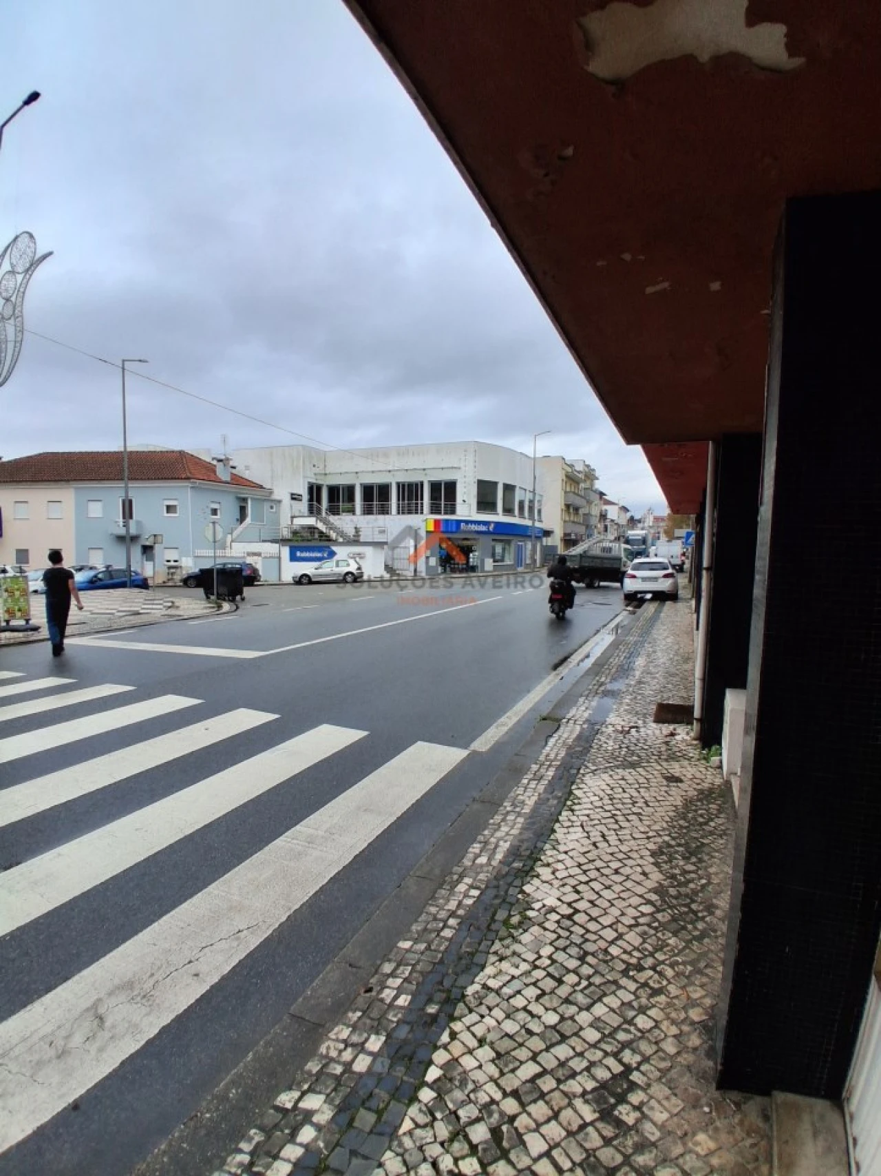 Loja para Arrendamento em Recardães e Espinhel Foto 12