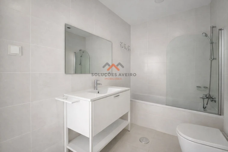 Apartamento T2 para Venda em Esgueira Foto 8