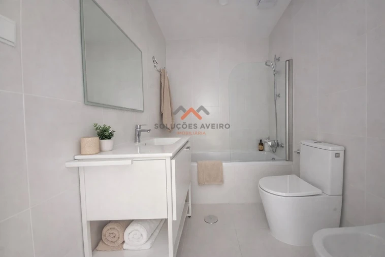 Apartamento T2 para Venda em Esgueira Foto 9