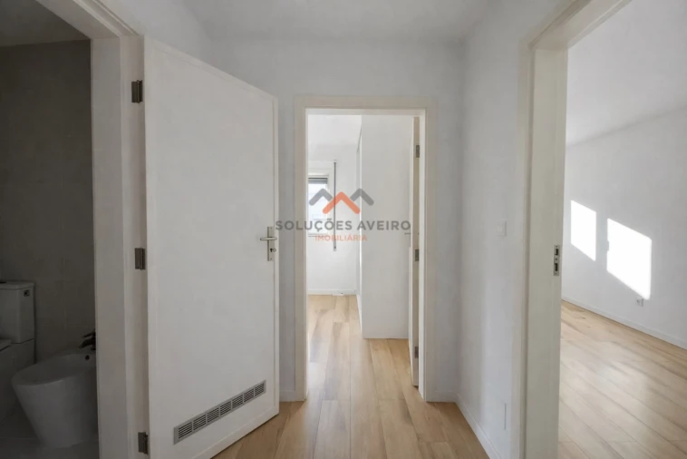 Apartamento T2 para Venda em Esgueira Foto 10