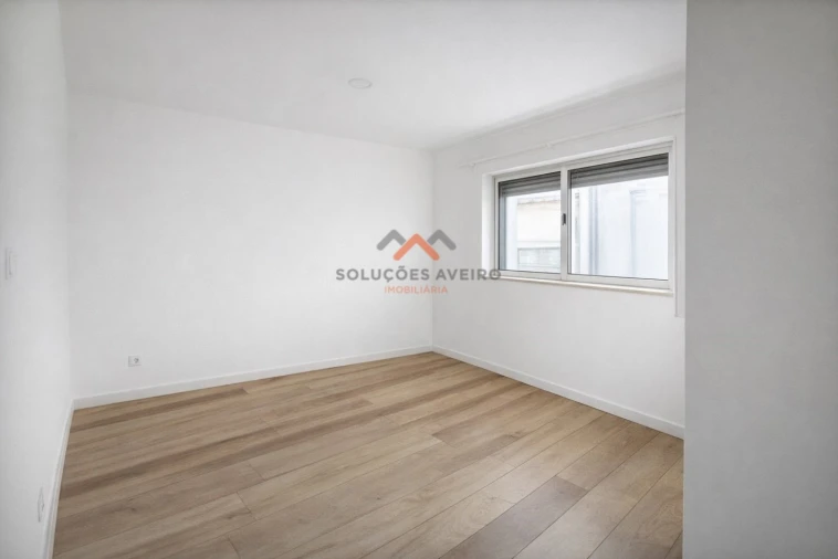 Apartamento T2 para Venda em Esgueira Foto 14