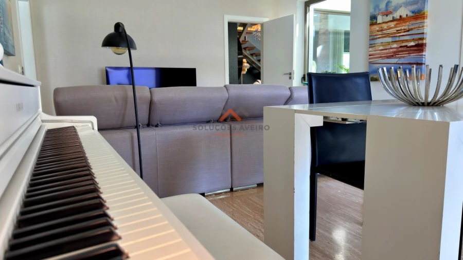 Moradia T5 para Venda em Oliveira do Bairro Foto 46