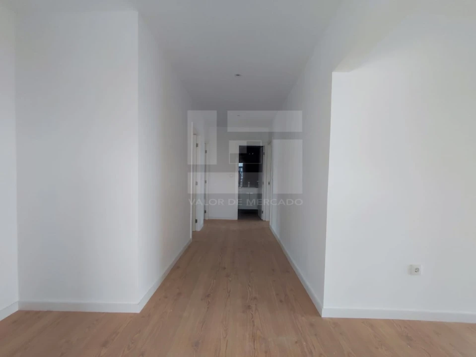 Apartamento T3 para Venda em Oliveira de Frades, Souto de Lafões e Sejães Foto 4