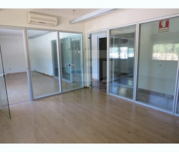 Armazém para Venda em Muge Foto 6