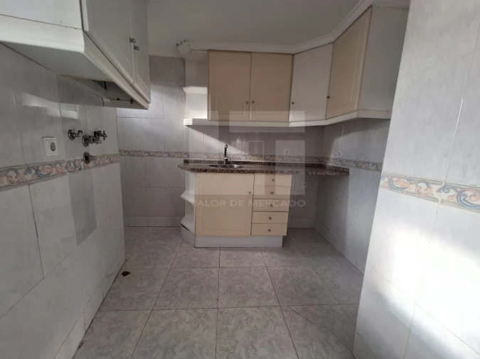 Apartamento T2 para Venda em São Vicente Foto 14