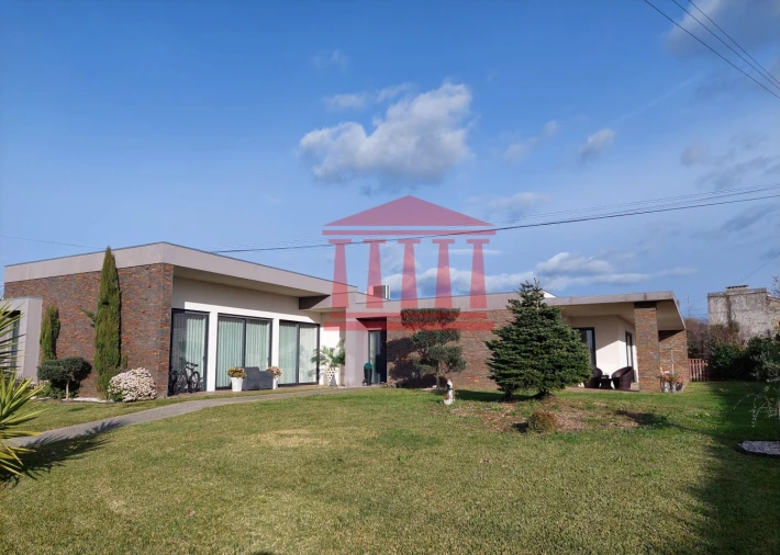 Moradia T3 para Venda em Esposende, Marinhas e Gandra