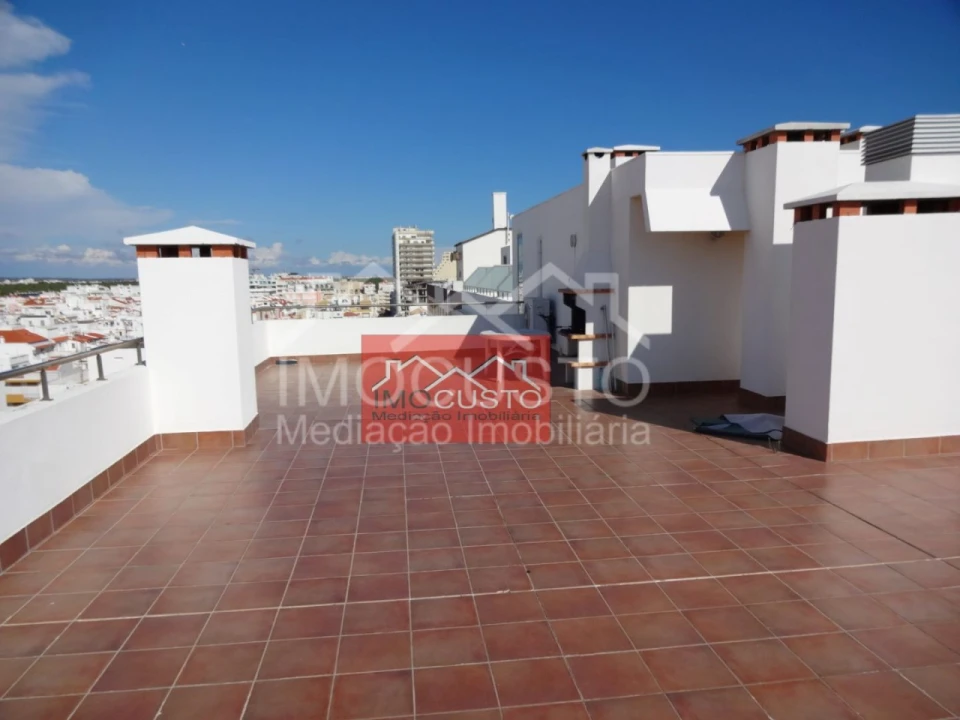 Apartamento T2 para Arrendamento férias em Monte Gordo Foto 4