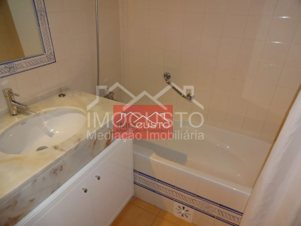 Apartamento T2 para Arrendamento férias em Monte Gordo Foto 10