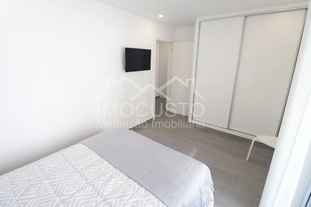 Apartamento T2 para Arrendamento férias em Monte Gordo Foto 12