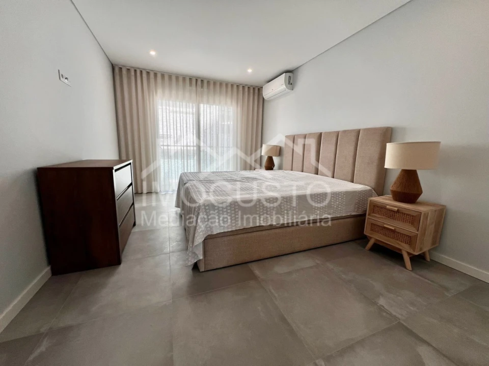 Apartamento T2 para Arrendamento férias em Monte Gordo Foto 13