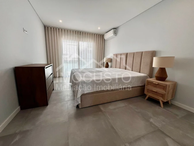 Apartamento T2 para Arrendamento férias em Monte Gordo Foto 13