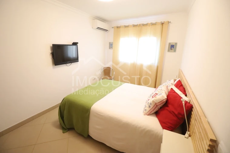 Apartamento T2 para Arrendamento férias em Monte Gordo Foto 11