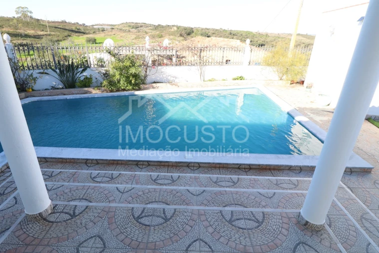 Quinta T3 para Venda em Odeleite Foto 16