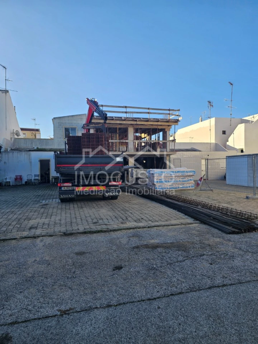 Apartamento T2 para Venda em Monte Gordo Foto 2