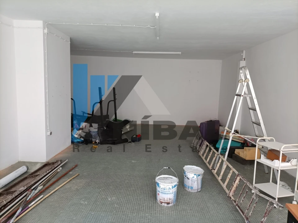 Escritório para Arrendamento em Arcozelo Foto 2