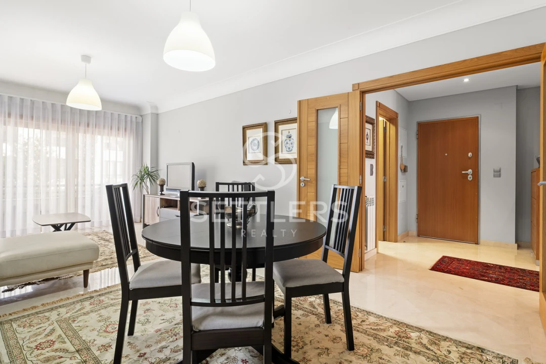 Apartamento T2 para Arrendamento em Cascais e Estoril Foto 3