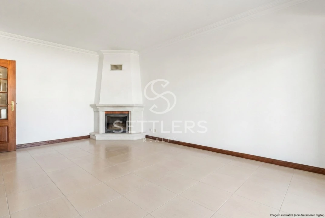 Apartamento T2 para Venda em Carcavelos e Parede Foto 8