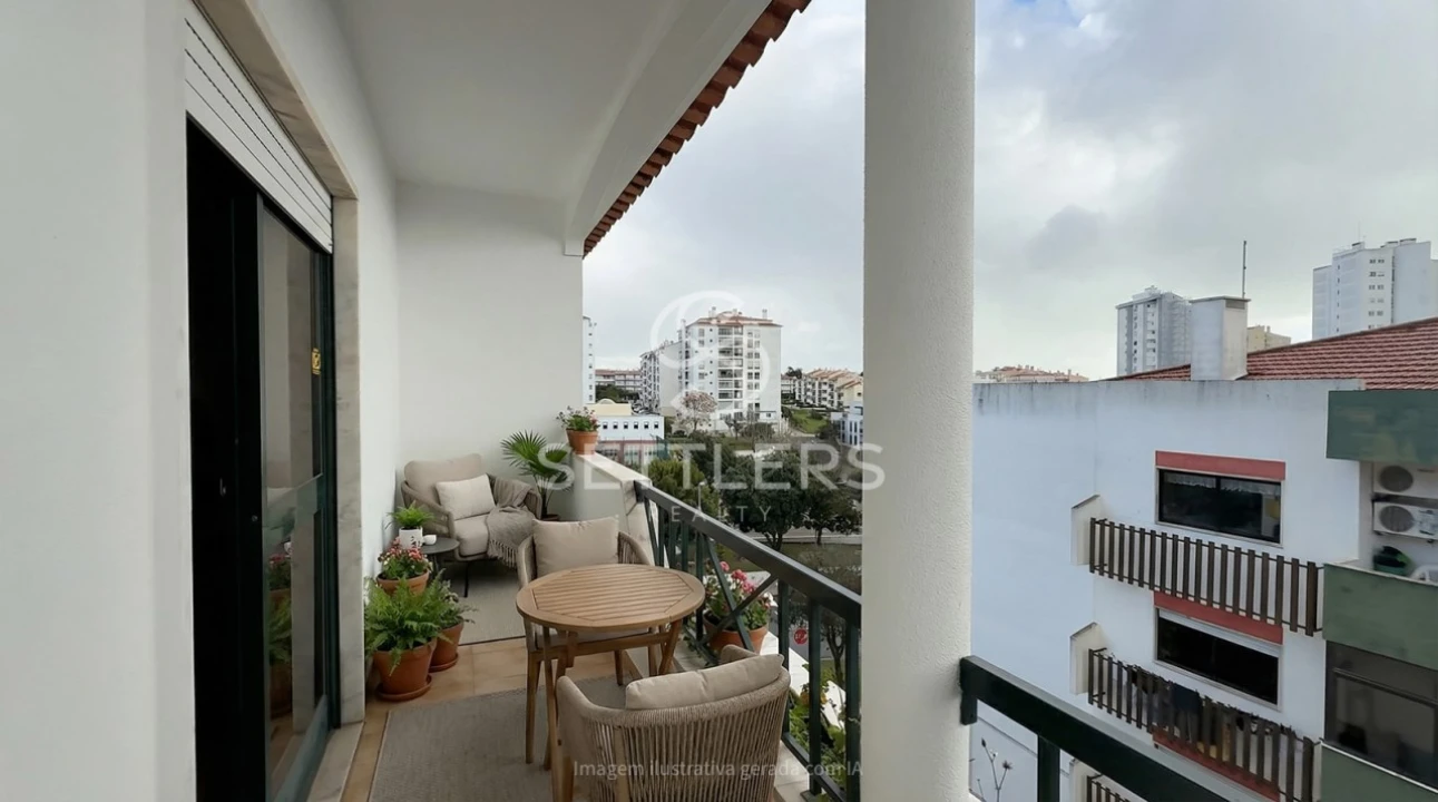 Apartamento T2 para Venda em Carcavelos e Parede Foto 18