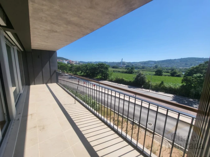 Apartamento T4 para Arrendamento em Sé Nova, Santa Cruz, Almedina e São Bartolomeu Foto 1