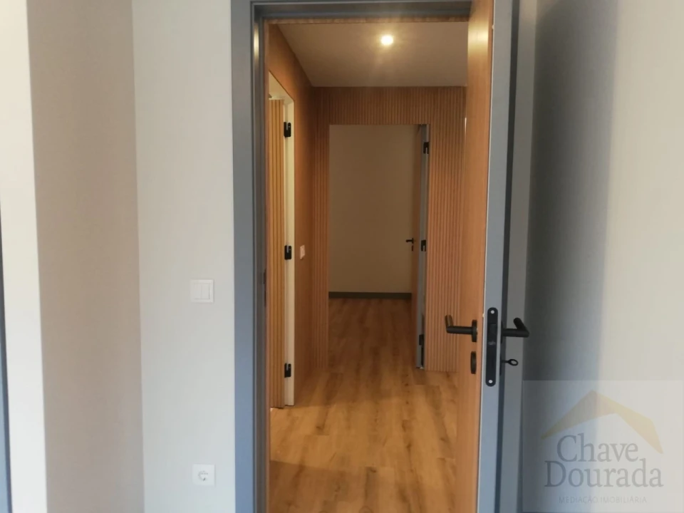 Apartamento T1 para Venda em Sé Nova, Santa Cruz, Almedina e São Bartolomeu Foto 11