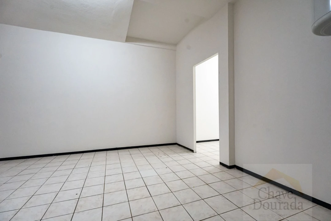 Apartamento T2 para Venda em Santa Clara e Castelo Viegas Foto 25