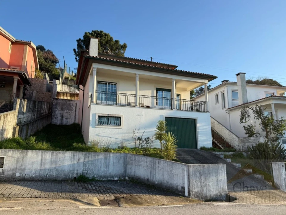 Moradia T3 para Venda em Eiras e São Paulo de Frades Foto 2