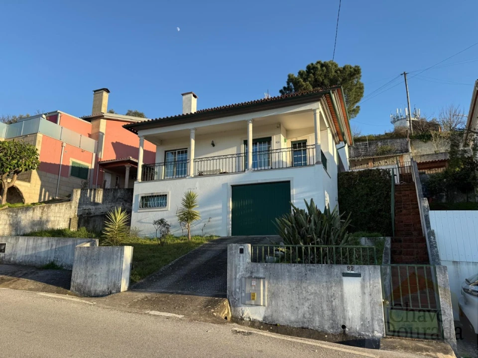 Moradia T3 para Venda em Eiras e São Paulo de Frades Foto 3