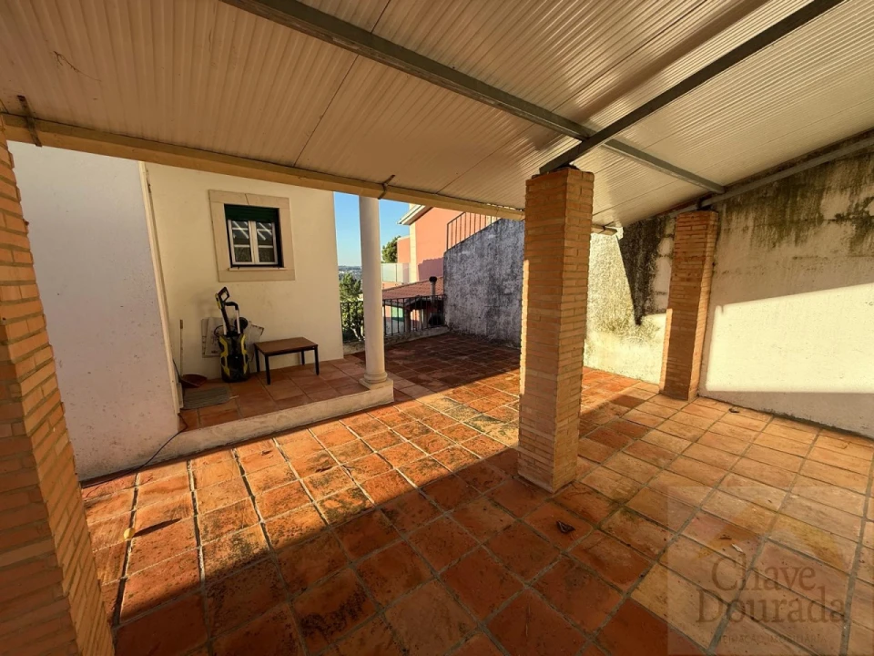 Moradia T3 para Venda em Eiras e São Paulo de Frades Foto 9