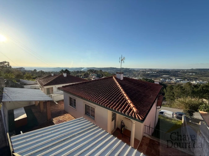 Moradia T3 para Venda em Eiras e São Paulo de Frades Foto 5