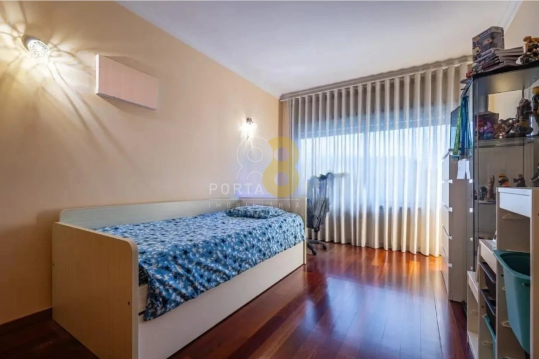 Apartamento T3 para Venda em Moreira Foto 11