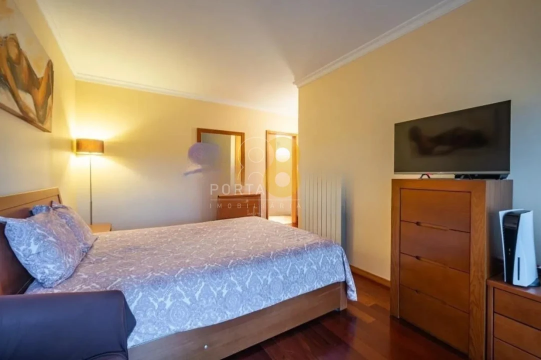 Apartamento T3 para Venda em Moreira Foto 14