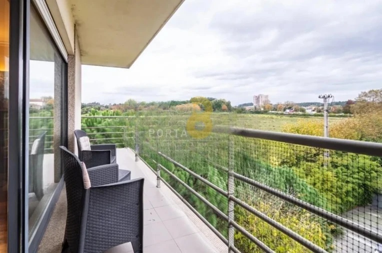 Apartamento T3 para Venda em Moreira Foto 27