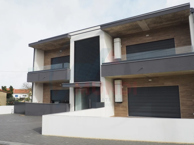 Apartamento T3 para Venda em São Lourenço do Bairro Foto 11