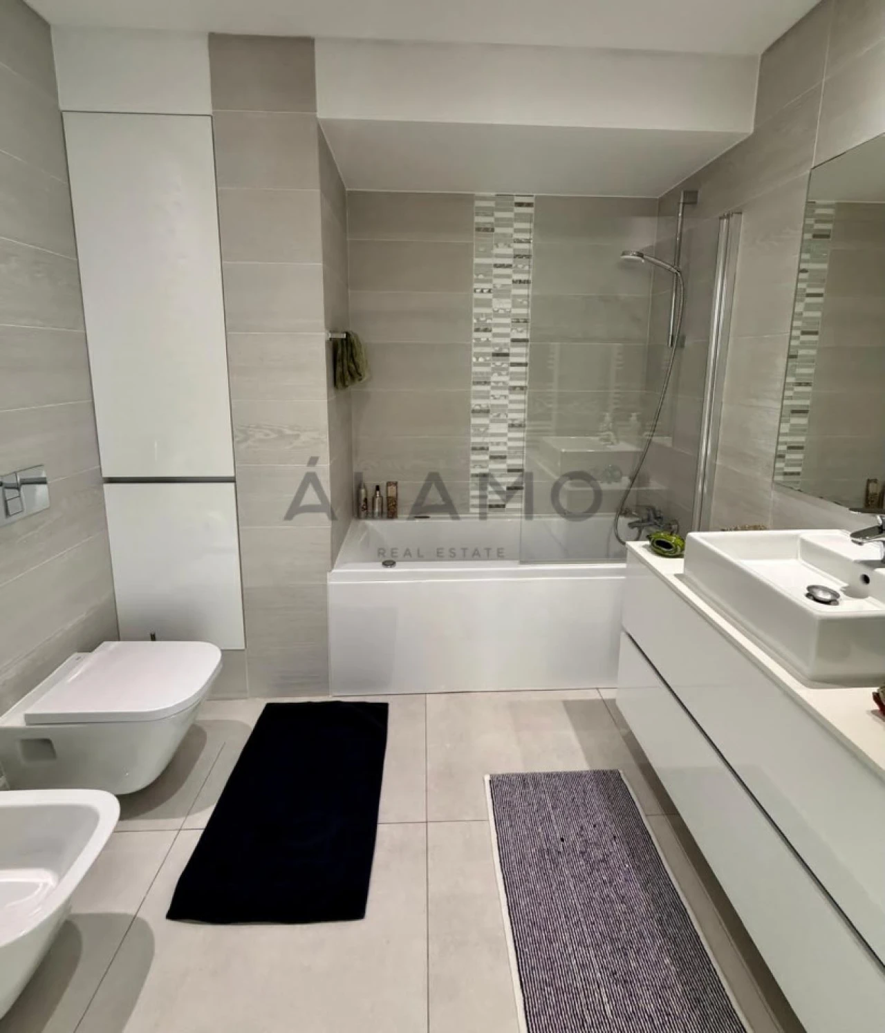 Apartamento T4 para Venda em Quarteira Foto 14