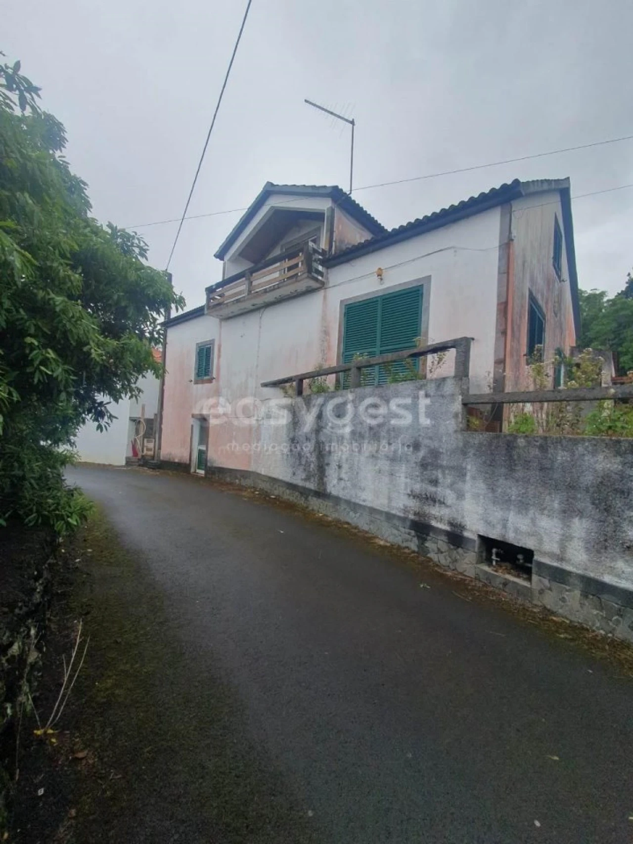 Moradia T4 para Venda em Santo Antonio Foto 10