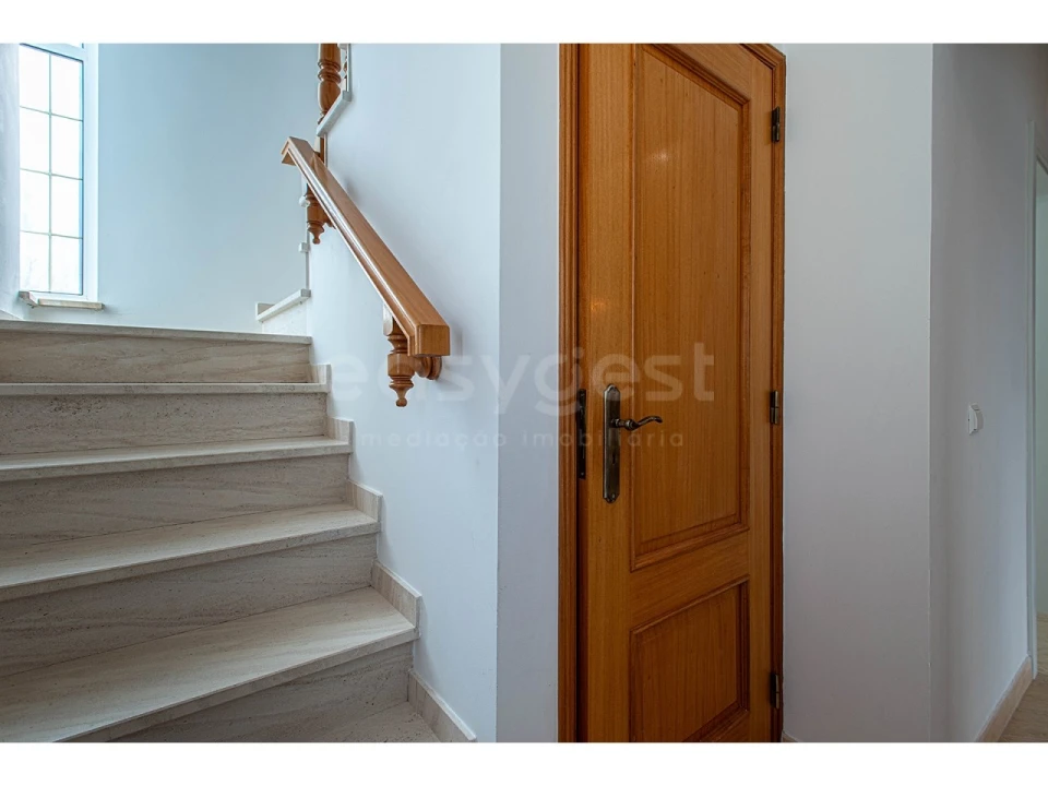 Moradia T4 para Venda em Vila Nova de Cacela Foto 13