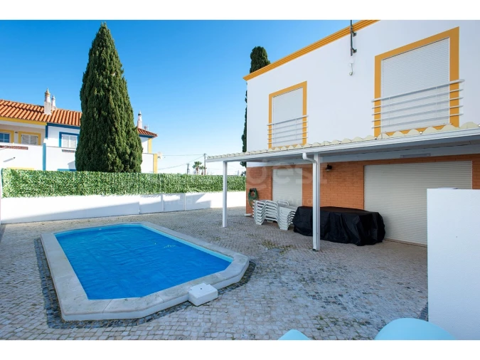 Moradia T4 para Venda em Vila Nova de Cacela Foto 7