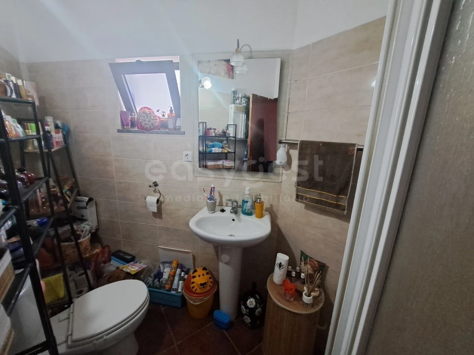 Moradia T1 para Venda em Corte do Pinto Foto 23