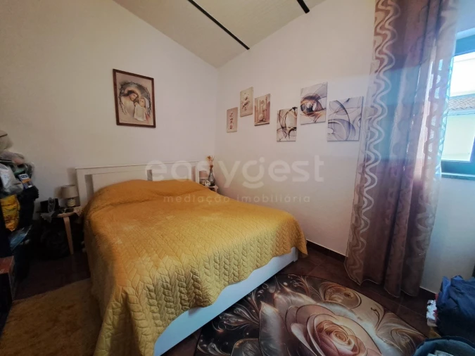 Moradia T1 para Venda em Corte do Pinto Foto 19