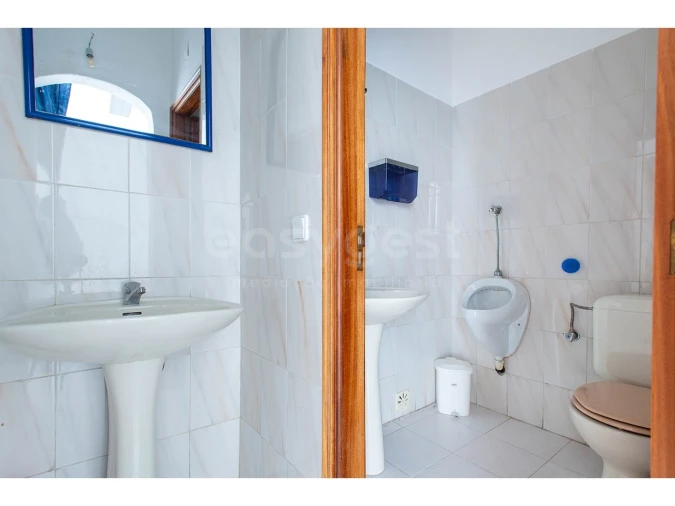 Loja para Venda em Monte Gordo Foto 5