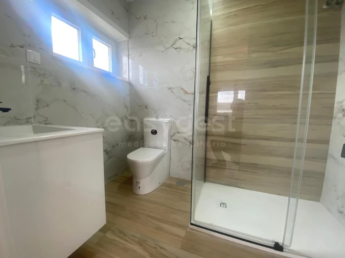 Apartamento T3 para Venda em Santo Antonio dos Olivais Foto 14