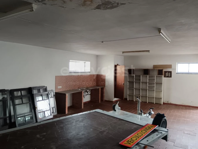 Armazém para Venda em Aljubarrota Foto 6