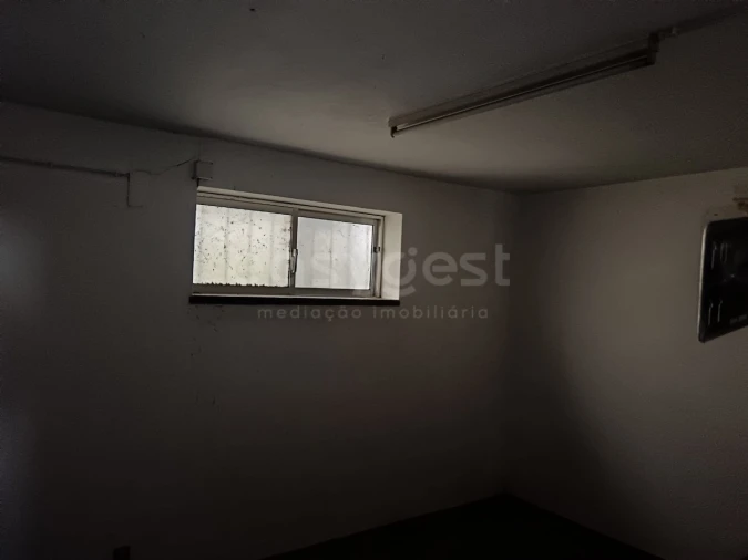 Armazém para Venda em Aljubarrota Foto 9