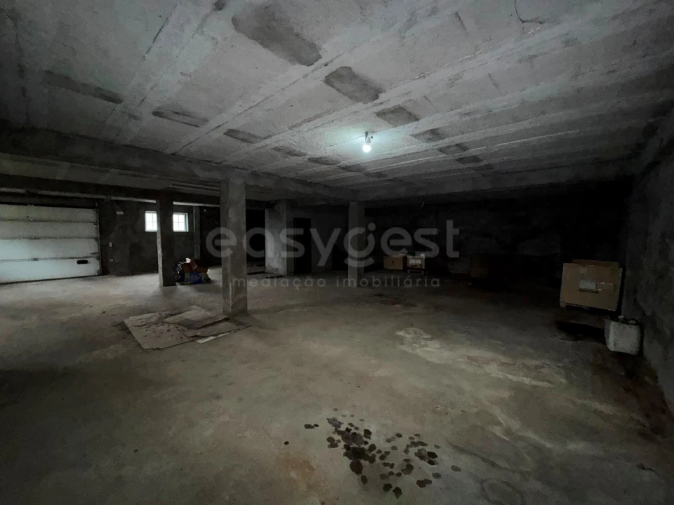 Moradia T3 para Venda em Serpins Foto 38