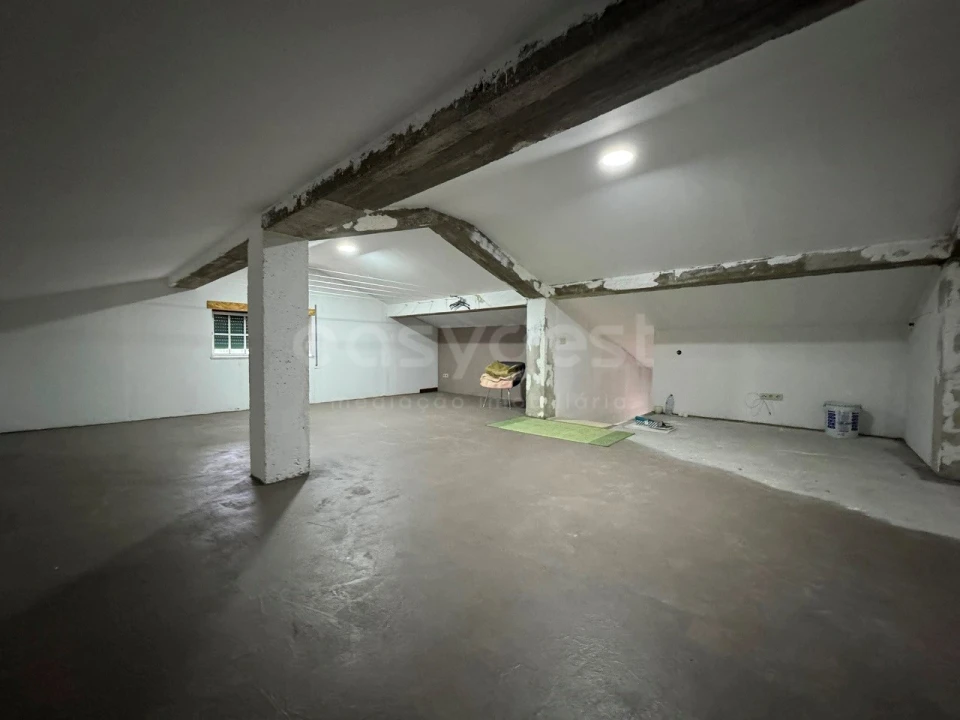 Moradia T3 para Venda em Serpins Foto 43