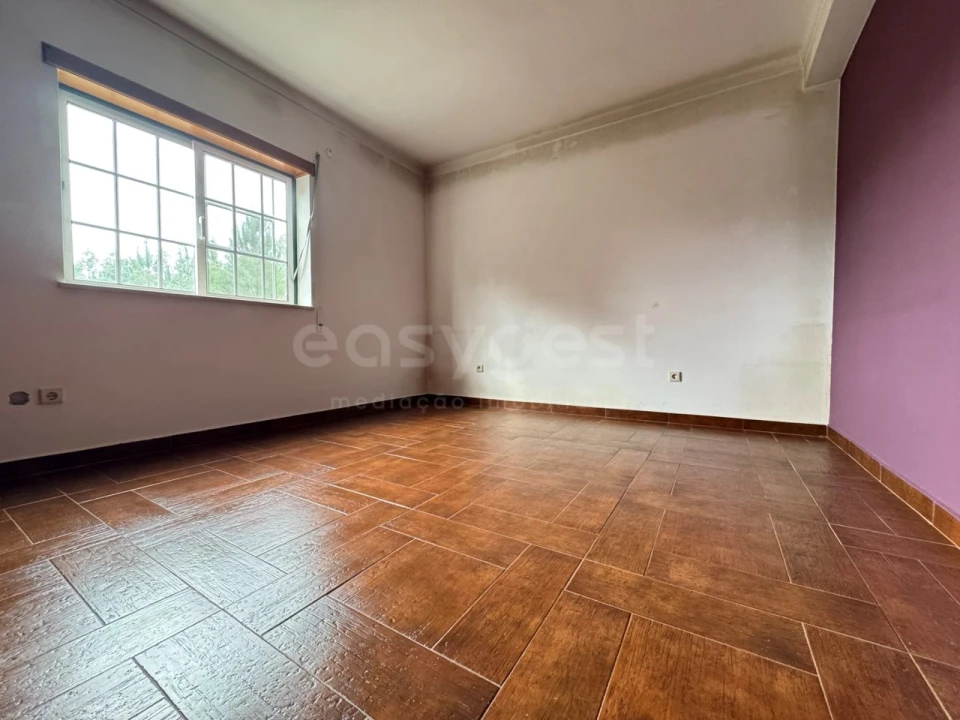 Moradia T3 para Venda em Serpins Foto 38