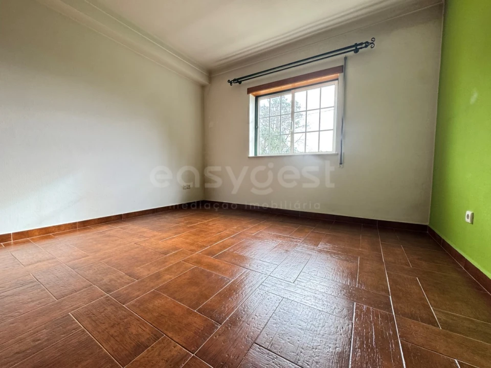 Moradia T3 para Venda em Serpins Foto 41