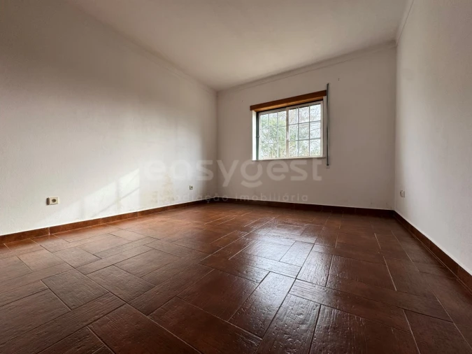 Moradia T3 para Venda em Serpins Foto 42