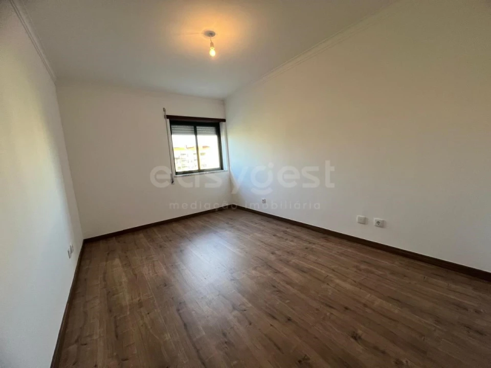 Apartamento T2 para Venda em Alhos Vedros Foto 4